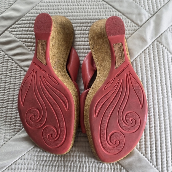 Born Women's Cork Wedge Leather Sandal, Size 8 - Picture 9 of 9